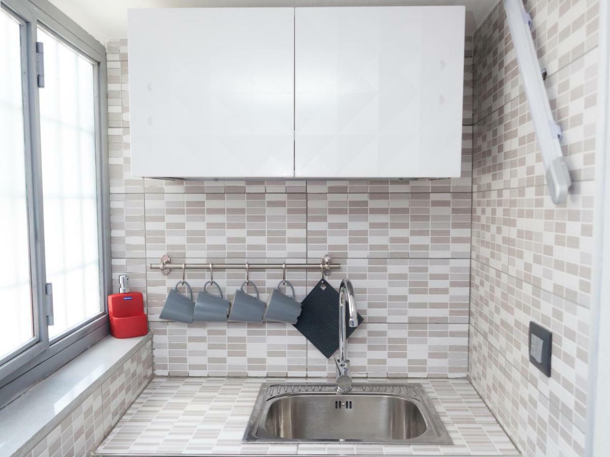 Short Lets Lulu Apartment Ercolano Bagian luar foto